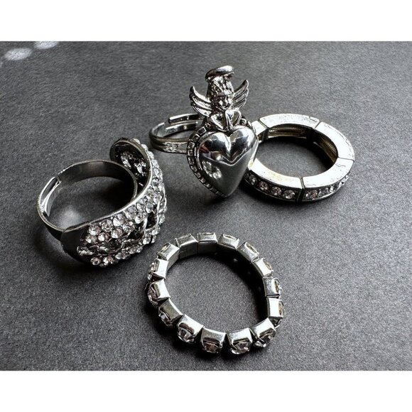 Silver tone adjustable rings set of 4 with rhinestones size 8 & 10,5 w/ case - Picture 7 of 9